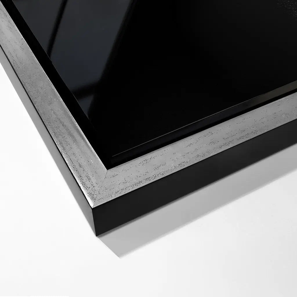 "GEOMETRIES OF WOMAN"