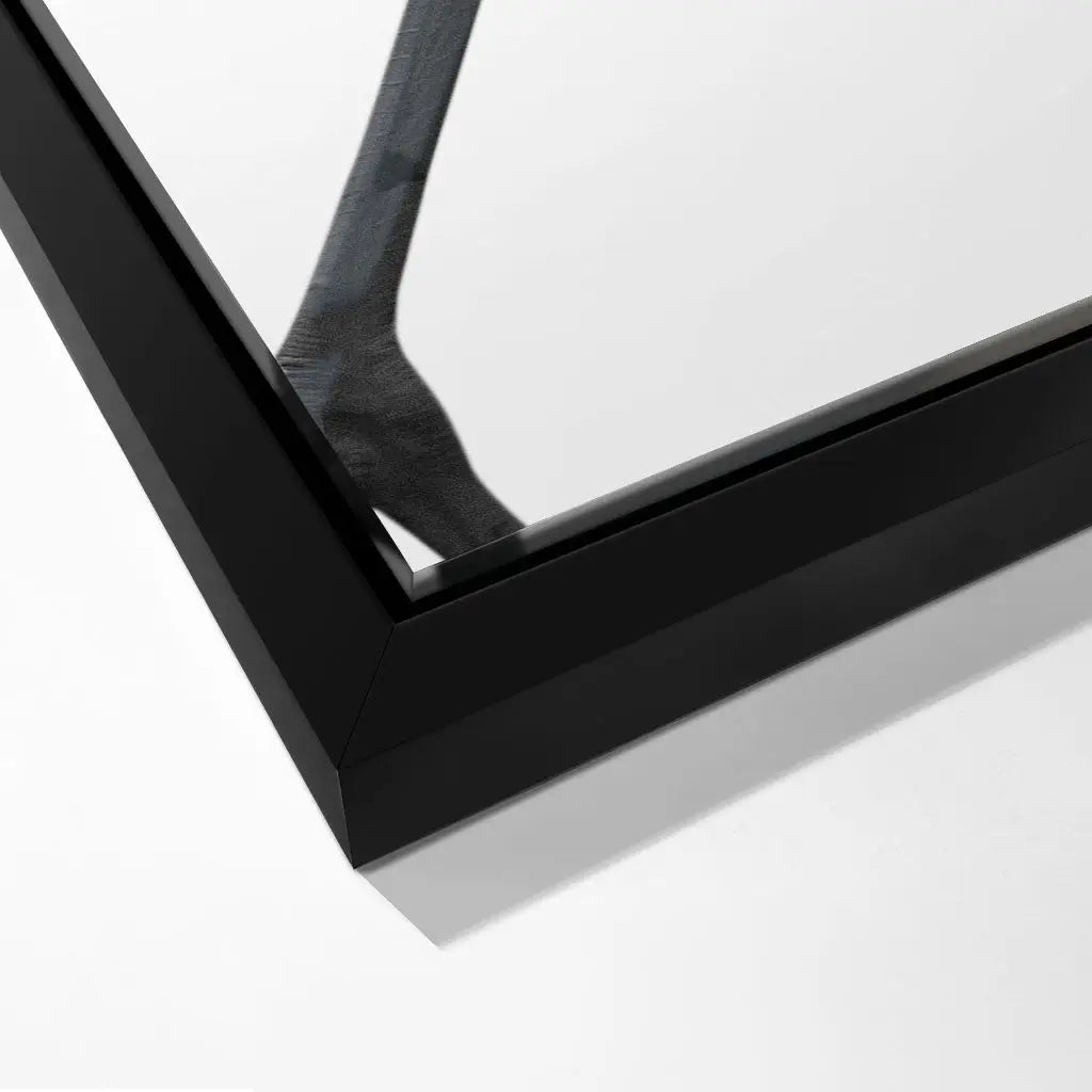 "GRACEFUL SILHOUETTE"