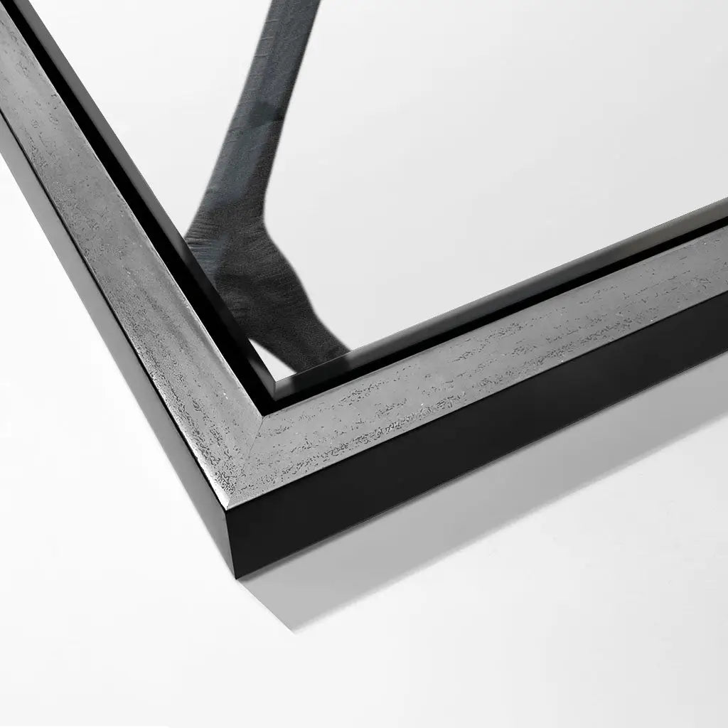 "GRACEFUL SILHOUETTE"