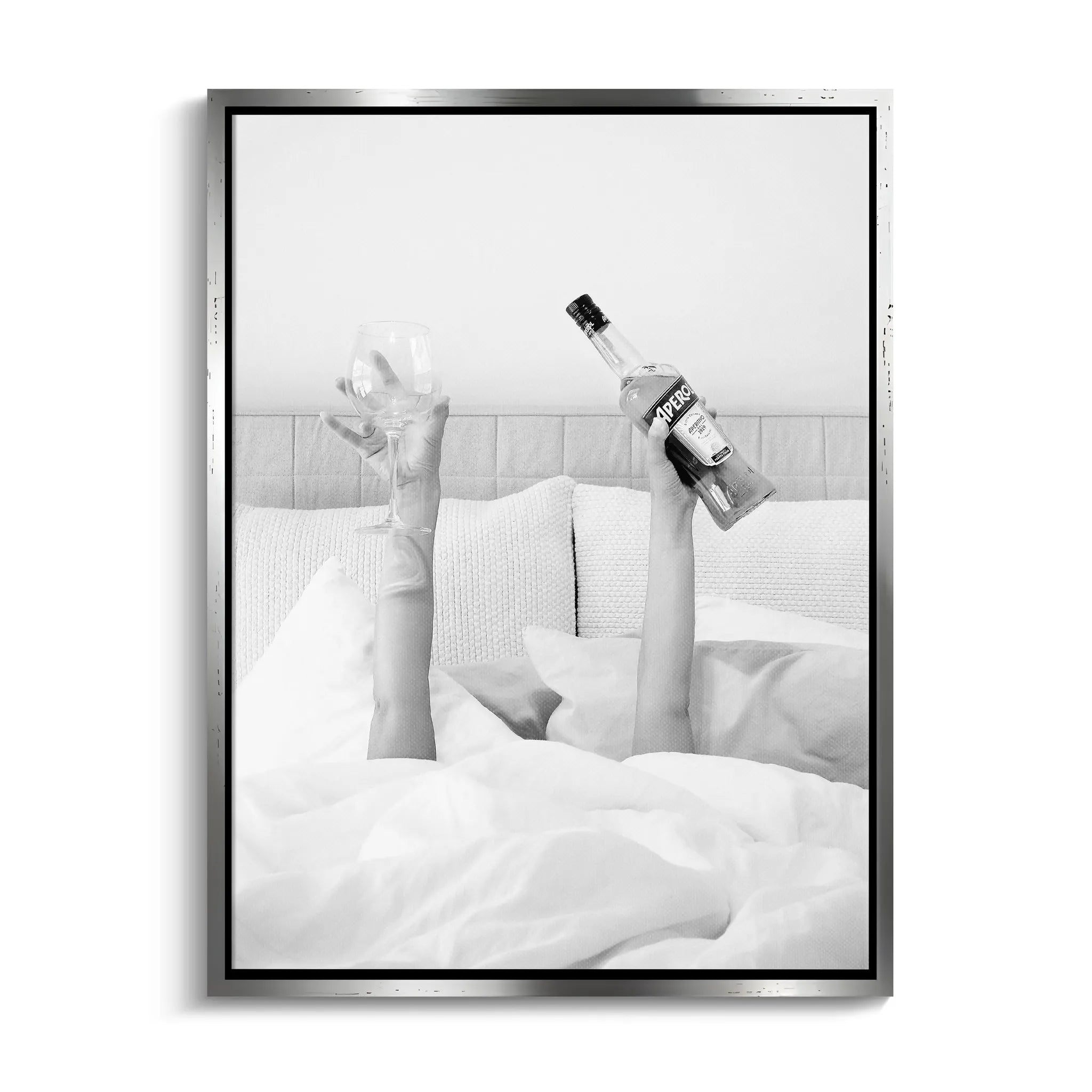 "APEROL IN BED LOW KEY"