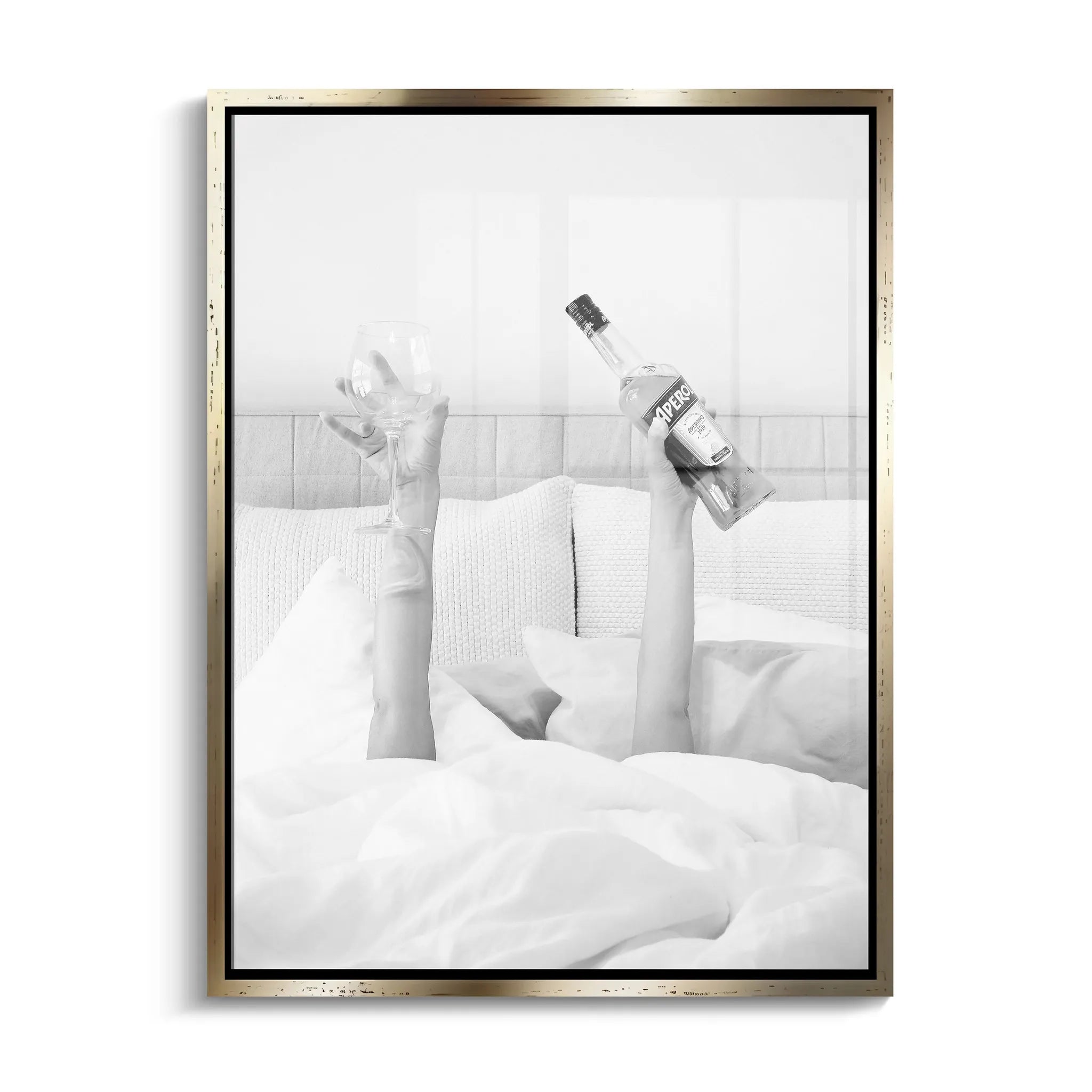 "APEROL IN BED LOW KEY"