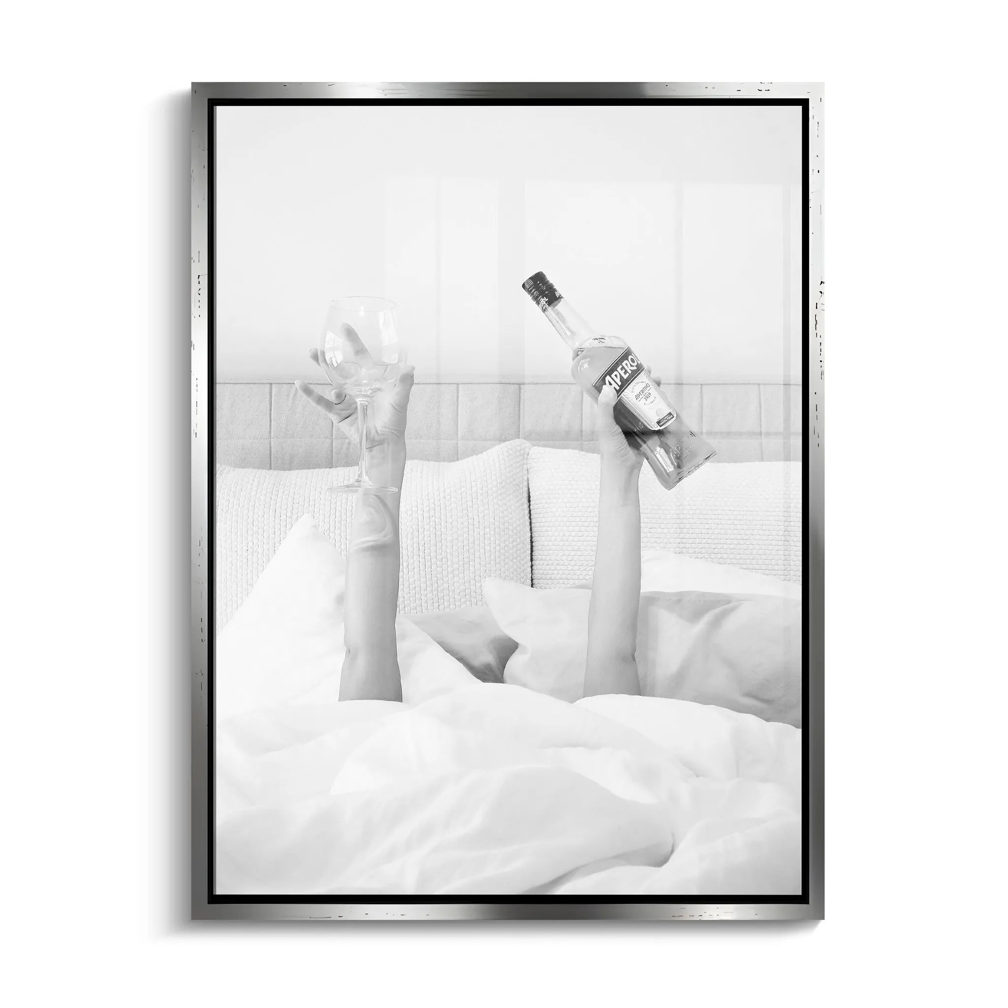 "APEROL IN BED LOW KEY"